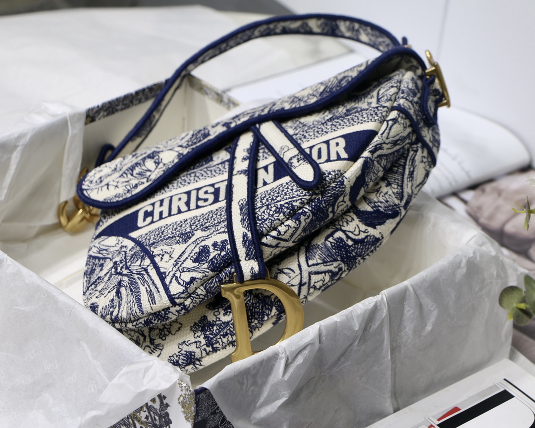 Saddle Bag Blue Toile de Jouy Embroidery